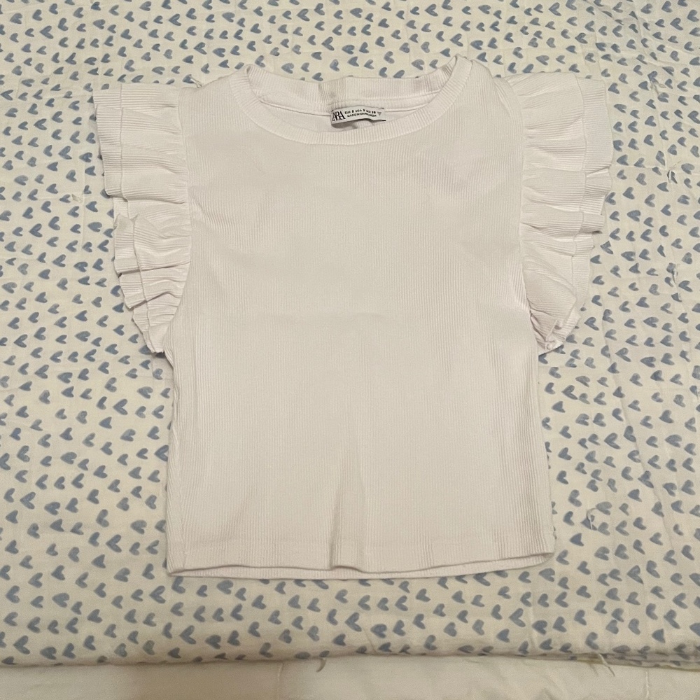 ZARA RUFFLE TOP